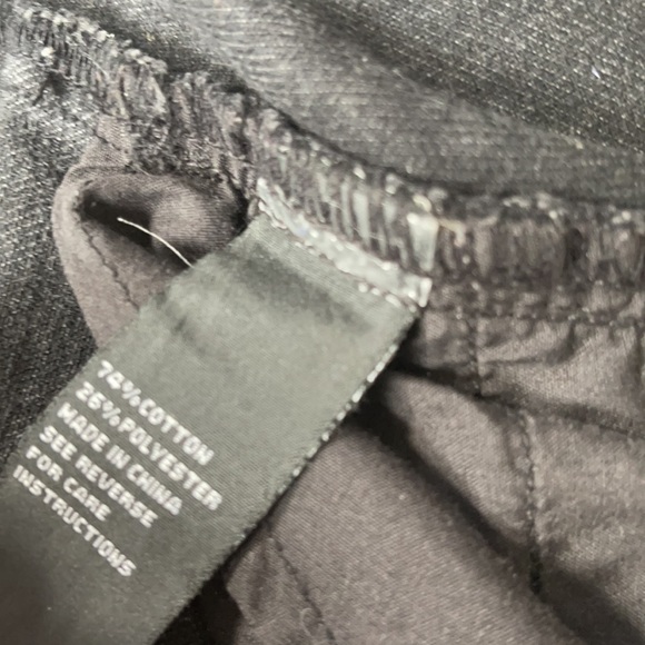 Sportsgirl Distressed Pocket Black Skirt - Size 8 - Picture 9 of 10